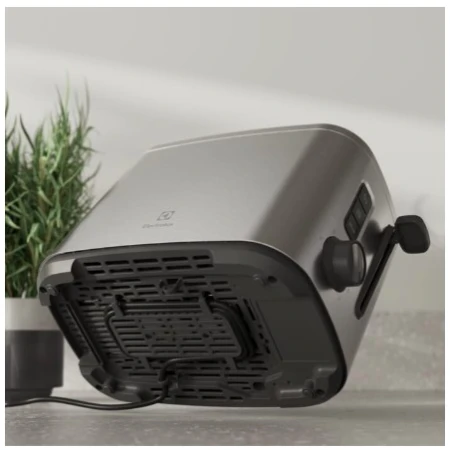 Тостер Electrolux (E5T1-4ST)