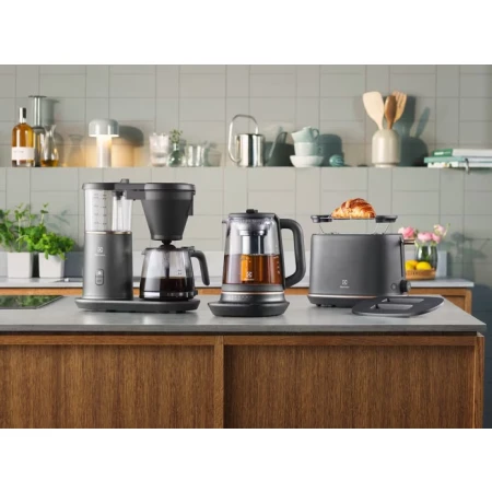 Тостер Electrolux 980 Вт (E7T1-6BP)