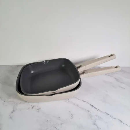 Пательня Pepper (PR-2317-24)