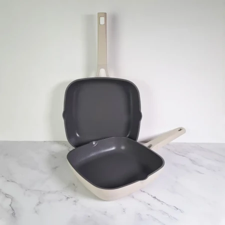 Пательня Pepper (PR-2317-24)