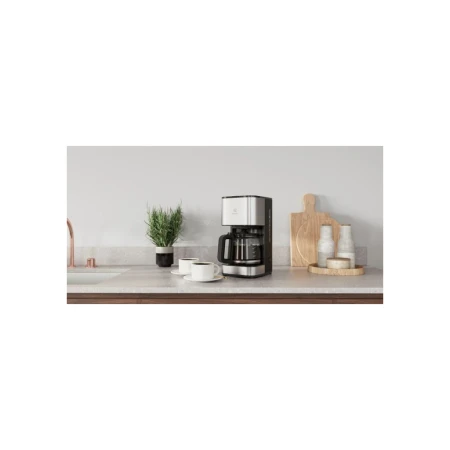 Кофеварка Electrolux (E3CM1-3ST)
