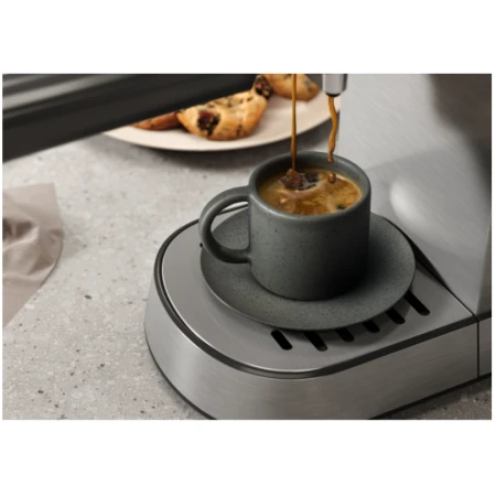 Кофеварка Electrolux (E6EC1-6ST)
