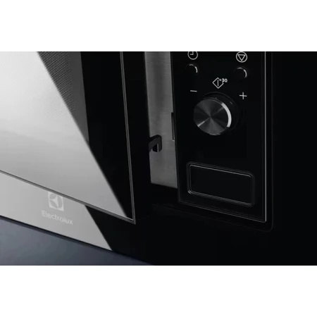 Мікрохвильова піч Electrolux (LMS2203EMK)