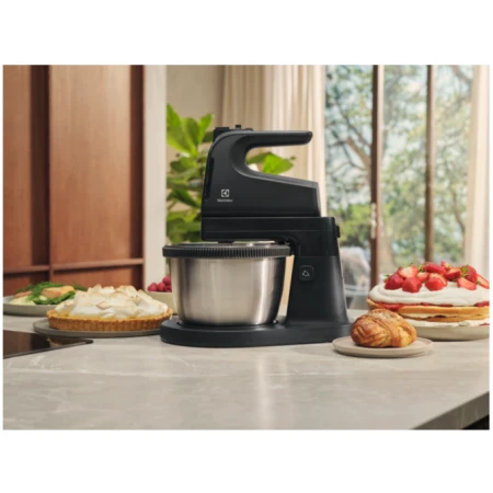 Миксер Electrolux (ESM4B)