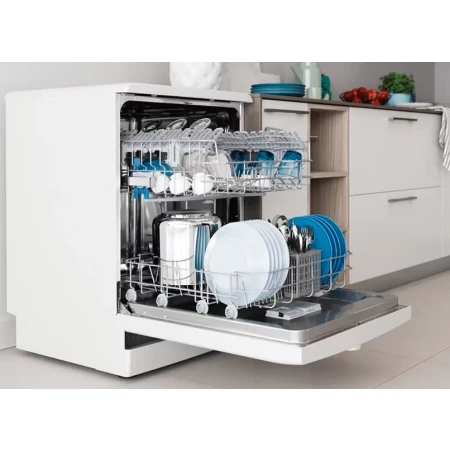 Посудомийна машина Indesit (D2FHK26)