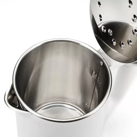 Электрочайник Holmer (HKS-212S)