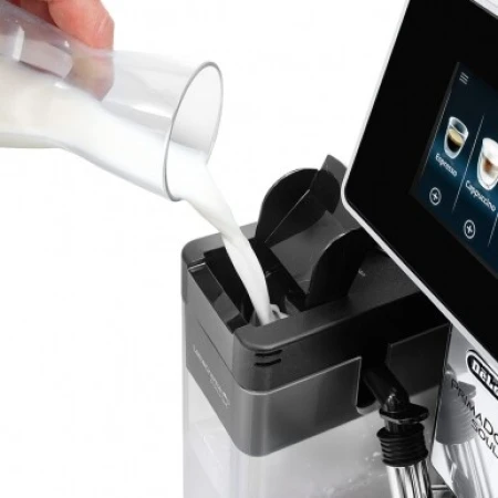 Кавоварка Delonghi (ECAM 610.55 SB)