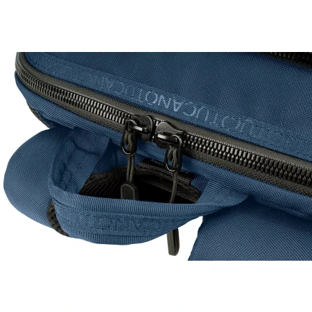 Рюкзак Tucano Terra Gravity 15.6