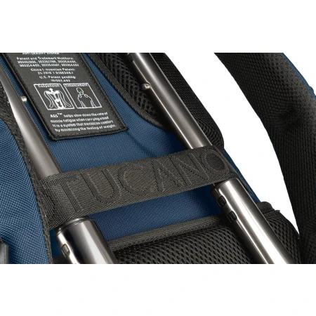 Рюкзак Tucano Terra Gravity 15.6