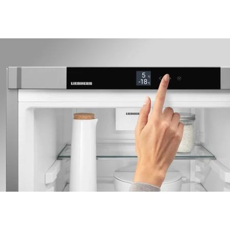 Холодильник Liebherr (CNsfd 5203)